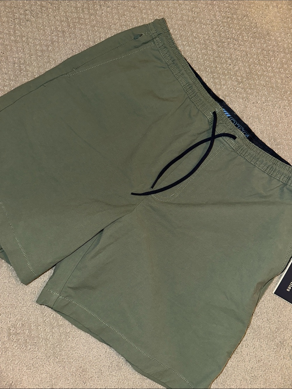 New! Vineyard Vines On The Go Shorts 7" Olive Green Drawstring
